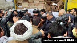 افغانستان سره د بشري مرستو یوه څنډه