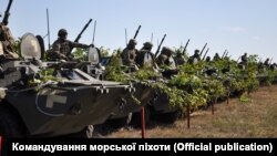 Заступник міністра висловив сподівання, що Україні разом із партнерами вдасться якомога швидше створити ефективну ремонтну базу для західної бронетехніки (ілюстраційне фото)