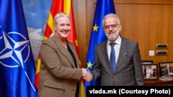 Ангела Агелер, амбасадорка на САД во Република Северна Македонија и Талат Џафери, премиер на техничката влада на Северна Македонија, 2.2.2023 година
