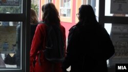Nxënës në një shkollë fillore në Maqedoninë e Veriut - Fotografi ilustruese nga arkivi.