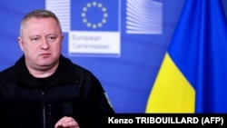 За словами генпрокурора, йдеться про державну зраду, колабораційну діяльність, коригування ворожого вогню та інші види сприяння агресору