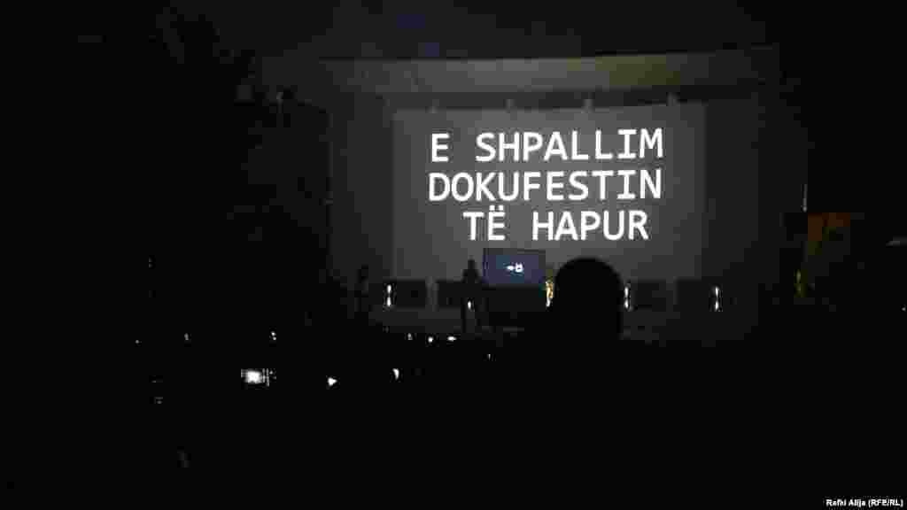 Sipas Dokufest-it, sivjet në garë janë 104 filma, që do të garojnë në tetë kategori. 