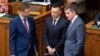 Gulyás Gergely, Rogán Antal és Kocsis Máté a parlamentben 2023. július 4-én