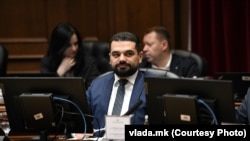 Министер за правда Кренар Лога