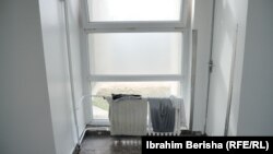Kushtet e rënda në Klinikën e Psikiatrisë 