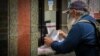Peste jumătate de milion de pensionari, în R. Moldova. Cum se calculează pensia pentru limita de vârstă?