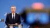 Stoltenberg je upozorio da "sugestija da saveznici neće braniti jedni druge" potkopava bezbjednost NATO saveza