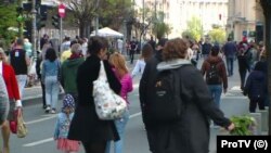 Intrarea în UE a crescut puterea de cumpărare a românilor, arată statisticile. 
