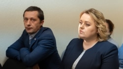 Как прошло первое заседание суда по делу депутата Ирины Лозован 