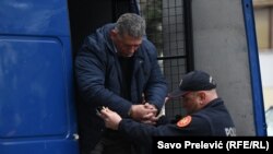 Privođenje novinara Gojka Raičevića, Podgorica, 13. januar 2020.