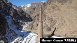 په غور کې د جام څلی یا منار جام