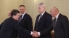 Nicușor Dan și Ilie Bolojan nu au căzut de acord în privința posibilității de a fi majorat TVA, ca partea a pachetului de măsuri fiscale ale viitorului guvern.