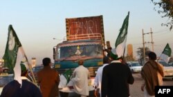 د تحریک انصاف پلویان د پای ته رسېدلي احتجاج پر مهال (پخوانی عکس)
