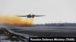 За даними Повітряних сил ЗСУ, атакували Україну російські літаки-ракетоносці стратегічної авіації Ту-95/Ту-160. Фото ілюстративне 