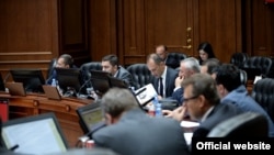 Илустрација.Владина седница.