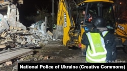 Наслідки одного з попередніх російських обстрілів у Харкові, фото ілюстративне
