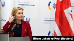 د بریتانیا د بهرنیو چارو وزیره لیز تراس