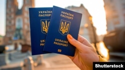 За повідомленням кореспондента Радіо Свобода, посли ЄС тепер розглянуть це питання 26 квітня