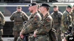 Європейські армії відчувають нестачу солдатів