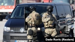 Pripadnici Državne agencije za istrage i zaštitu tokom vježbe EUFOR-a