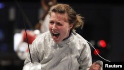 Ольга Харлан після перемоги над Росією на Європейському чемпіонаті з фехтування у Лейпцигу 22 липня 2010 року 