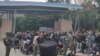 Mercenari români în timpul unei evacuări din Republica Democrată Congo. Nu e clar dacă și câți soldați din această imagine au lucrat sau nu în Armata Română.