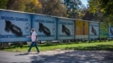Kormányzati kampányplakátok 2022. októberében