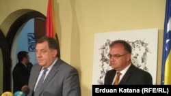 Član Predsjedništva BiH Mladen Ivanić (d), sa predsjednikom RS Miloradom Dodikom