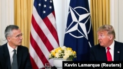 Jens Stoltenberg i Donald Trump, fotoarhiv