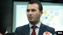 Пратеникот од ДУИ Арбр Адеми