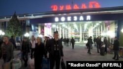 Железнодорожный вокзал города Душанбе. Архивное фото