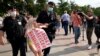 Полицијата во Москва приведе активисти и новинар поради про-Навални акција 
