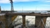 Міст біля Каховської ГЕС, травень 2022 року