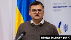«Ми закликаємо ЄС вдарити по Путіну сильніше, щоб зупинити його. Це вирішальний момент»