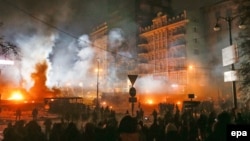 Вулиця Грушевського у Києві в ніч на 21 січня