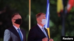 претседателите на Полска и на Романија Анджеј Дуда и Клаус Јоханис