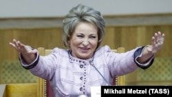 Valentina Matvienko, președinta Consiliului Federației, joacă un rol cheie în adoptarea de politici sociale conservatoare în Rusia.
