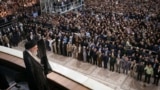 Liderul suprem iranian, ayatollahul Ali Khamenei, la o ceremonie de la Teheran, la începutul lui iunie 2025. 