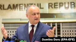 Președintele Igor Dodon adresîndu-se duminică presei