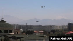 Elicoptere militare americane la Kabul, aprilie 2021
