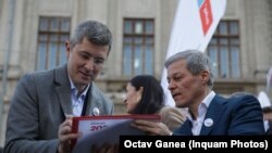Dan Barna și Dacian Cioloș