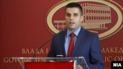 Архивска фотографија - Прес-конференција на министерот за земјоделство, шумарство и водостопанство, Љупчо Николовски