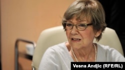 Vesna Pešić