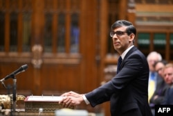Premierul britanic Rishi Sunak și-a cerut scuze, în numele guvernului, pentru deceniile de neglijență și mușamalizare din partea statului. Londra, 20 mai.