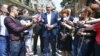 Liviu Dragnea (centru)
