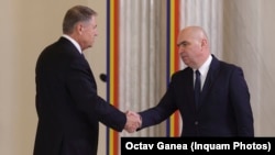 Pe 12 februarie, Klaus Iohannis îi preda mandatul președintelui interimar Ilie Bolojan.