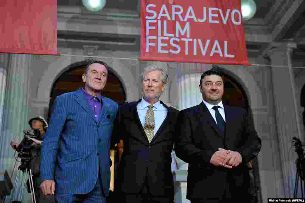 Režiser norveškog filma "Redoslijed nestanka" Hans Petter Moland (u sredini) i hrvatski glumac Goran Navojec (desno)