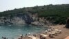 Jedna od petrovačkih plaža, foto sa sajta petrovacnamoru.net