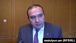 Министр образования и науки Армении Левон Мкртчян (архив)