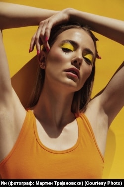 Елена Реи